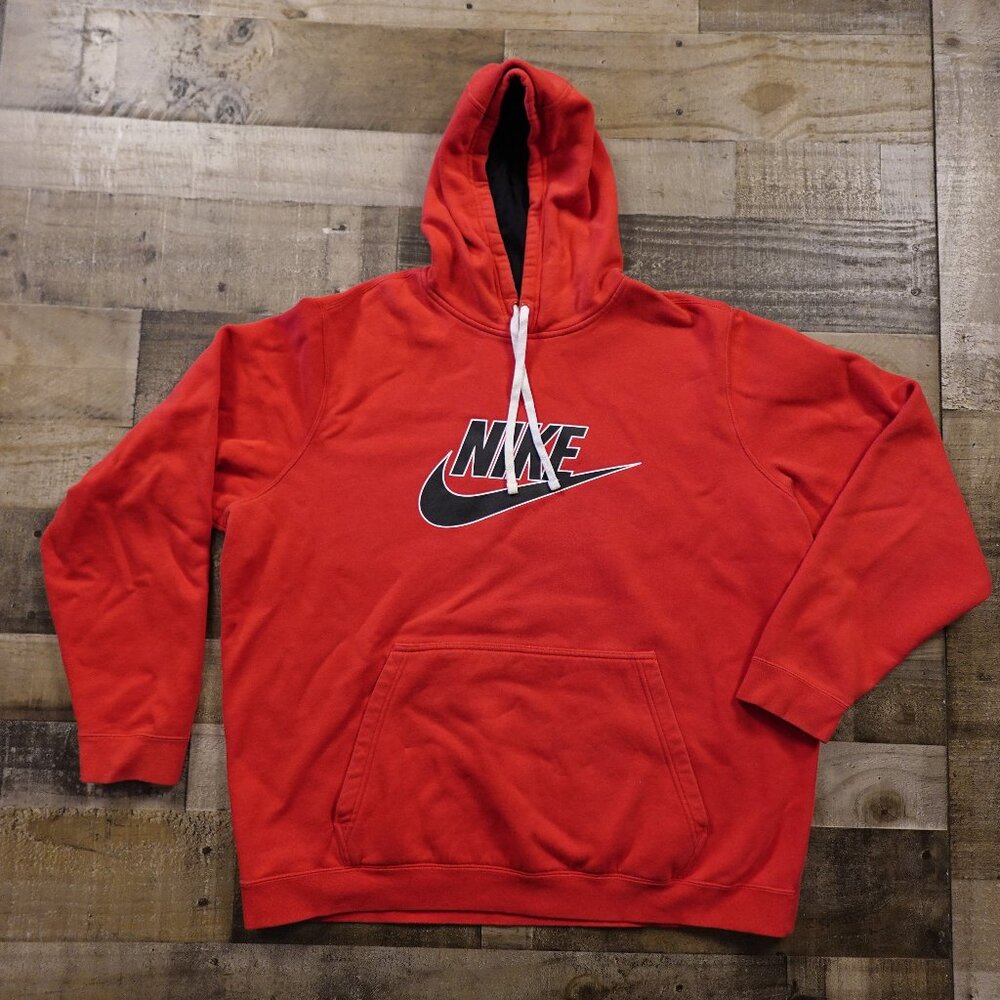 Nike Classic Swoosh Pullover Hoodie Men’s 2XL Red Fleece Sweatshirt